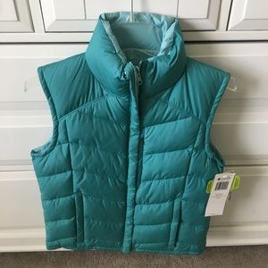 Columbia reversible down vest  women’s small